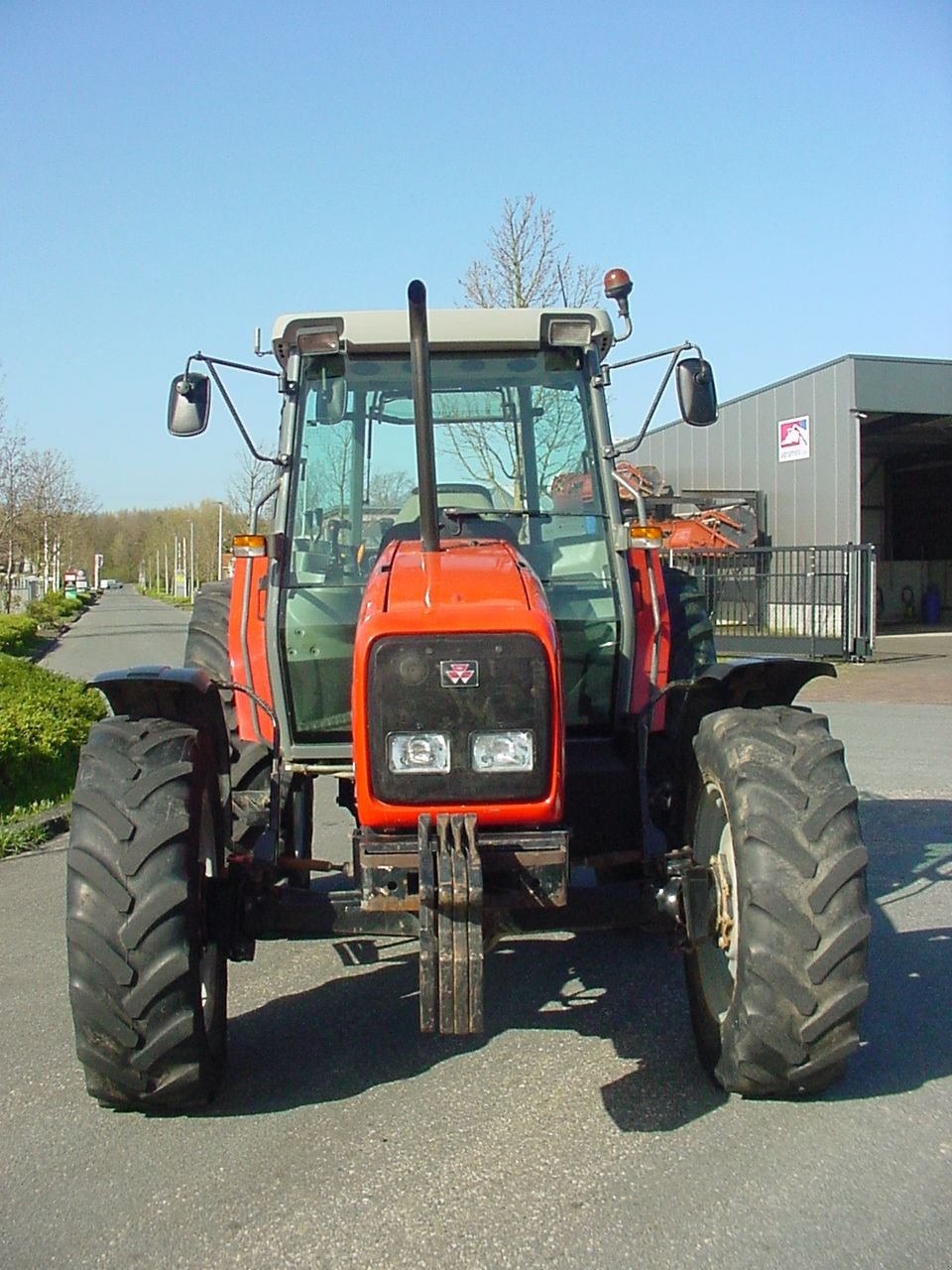 Traktor Türe ait Massey Ferguson 4355, Gebrauchtmaschine içinde Wieringerwerf (resim 9)