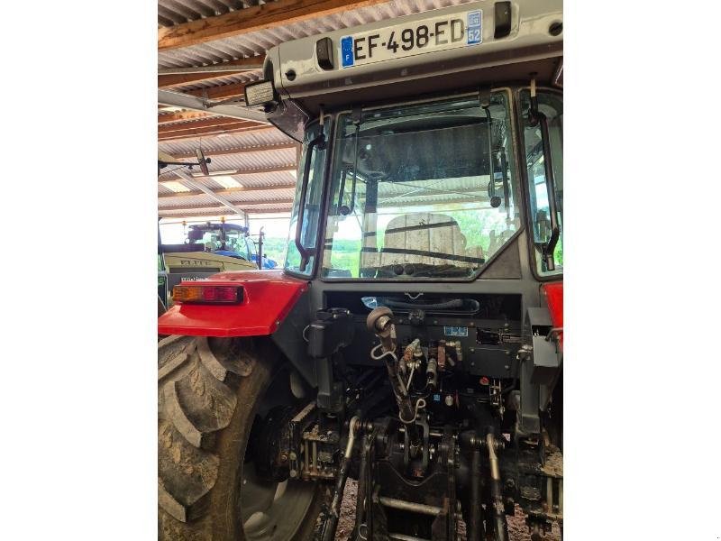 Traktor des Typs Massey Ferguson 4355, Gebrauchtmaschine in CHAUMONT (Bild 2)