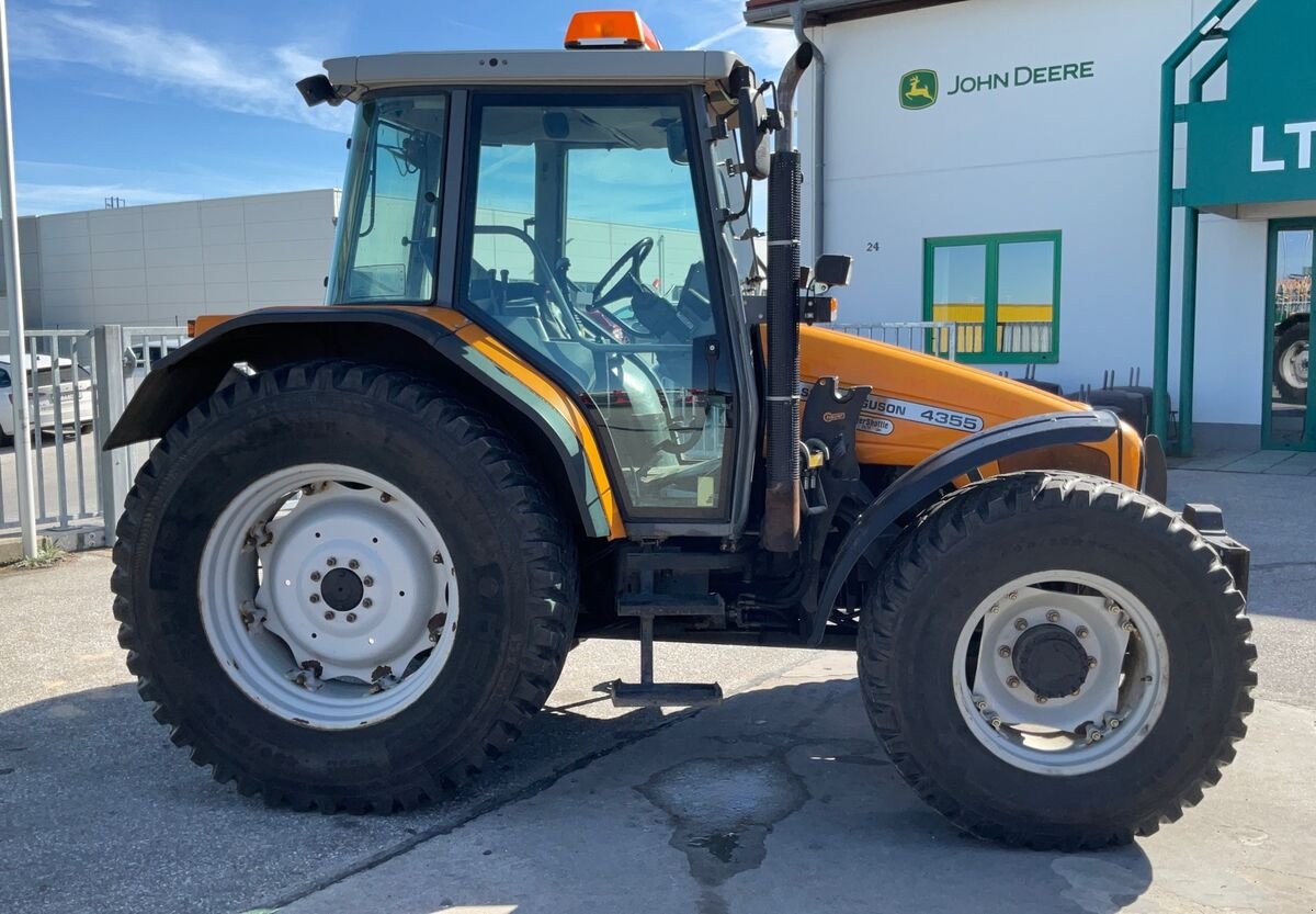 Traktor van het type Massey Ferguson 4355, Gebrauchtmaschine in Zwettl (Foto 7)