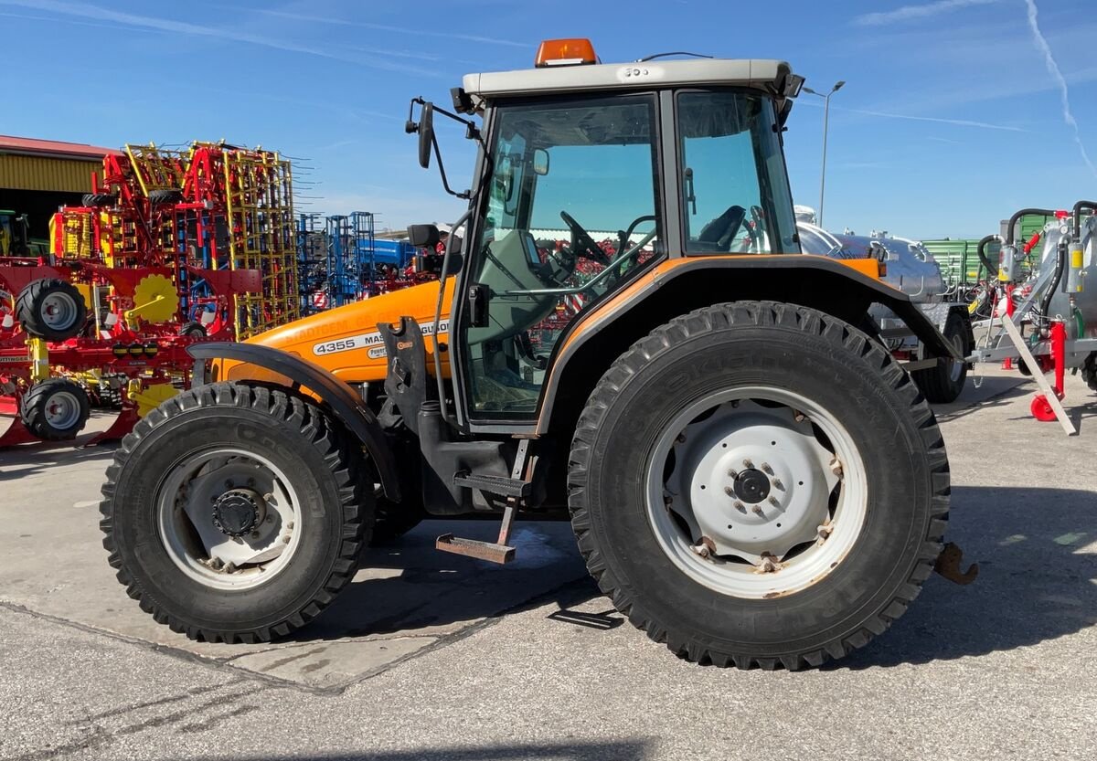 Traktor van het type Massey Ferguson 4355, Gebrauchtmaschine in Zwettl (Foto 10)