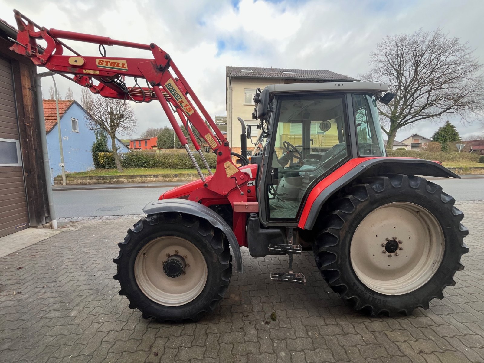 Traktor типа Massey Ferguson 4355, Gebrauchtmaschine в Michelau (Фотография 1)