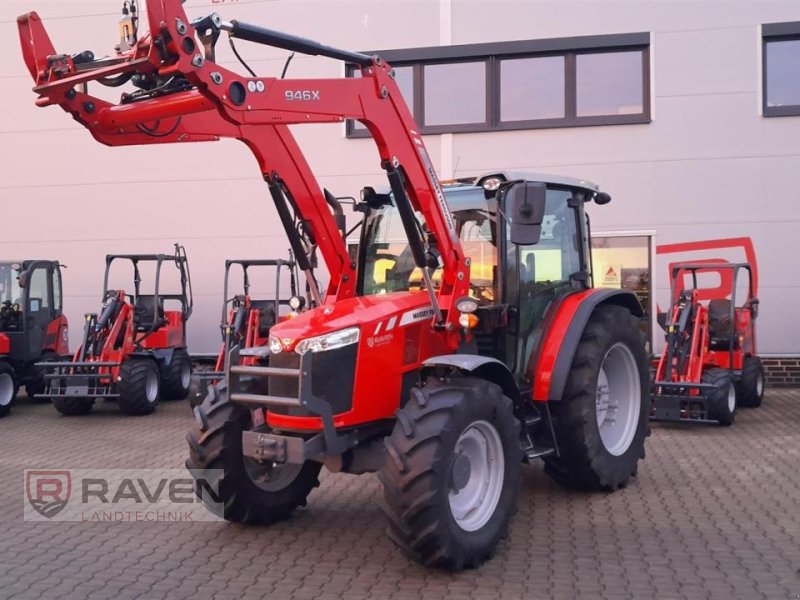 Traktor του τύπου Massey Ferguson 4707 Essetial, Gebrauchtmaschine σε Sulingen (Φωτογραφία 1)