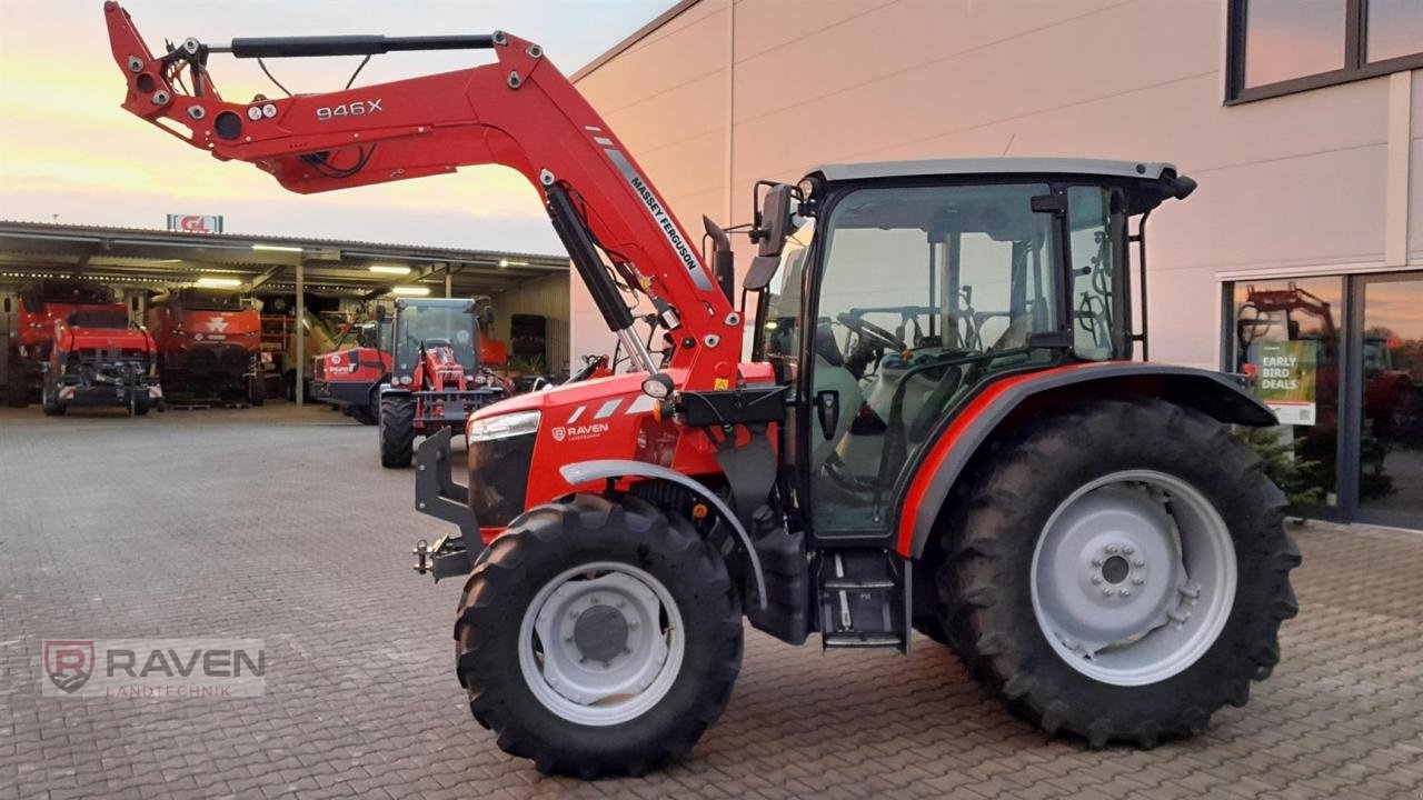 Traktor a típus Massey Ferguson 4707 Essetial, Gebrauchtmaschine ekkor: Sulingen (Kép 2)