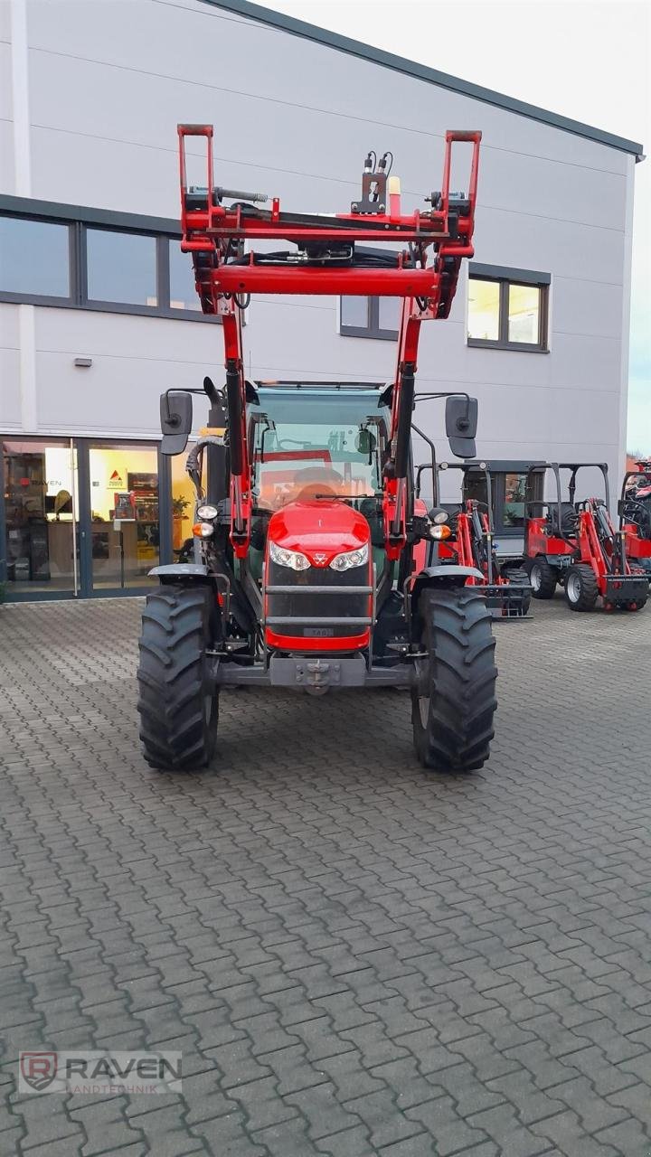 Traktor a típus Massey Ferguson 4707 Essetial, Gebrauchtmaschine ekkor: Sulingen (Kép 8)