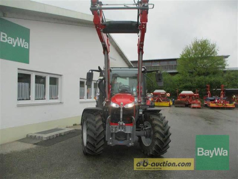 Traktor of the type Massey Ferguson 4708 M ESSENTIAL #767, Gebrauchtmaschine in Schönau (Picture 17)