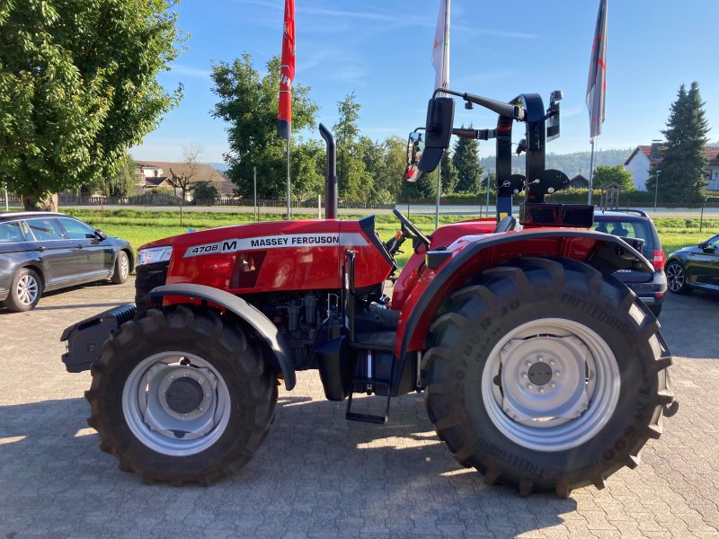 Traktor typu Massey Ferguson 4708 M Plattform Essential, Neumaschine v Amöneburg - Roßdorf (Obrázok 1)