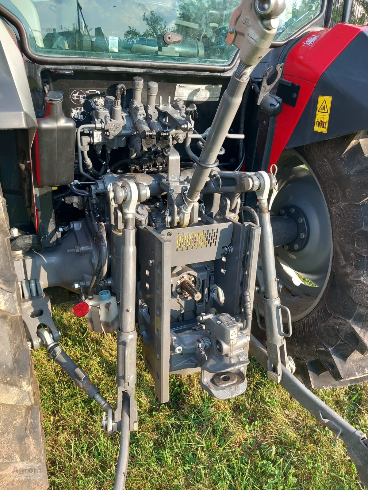 Traktor typu Massey Ferguson 4708, Gebrauchtmaschine w Herrenberg-Gültstein (Zdjęcie 10)