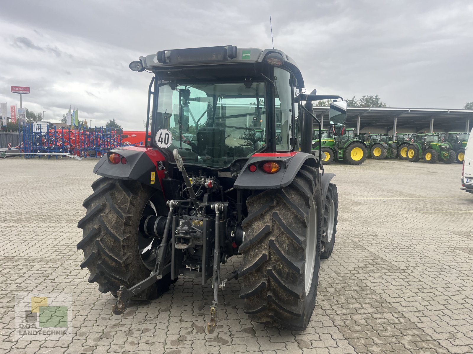 Traktor типа Massey Ferguson 4708, Gebrauchtmaschine в Langweid am Lech (Фотография 5)