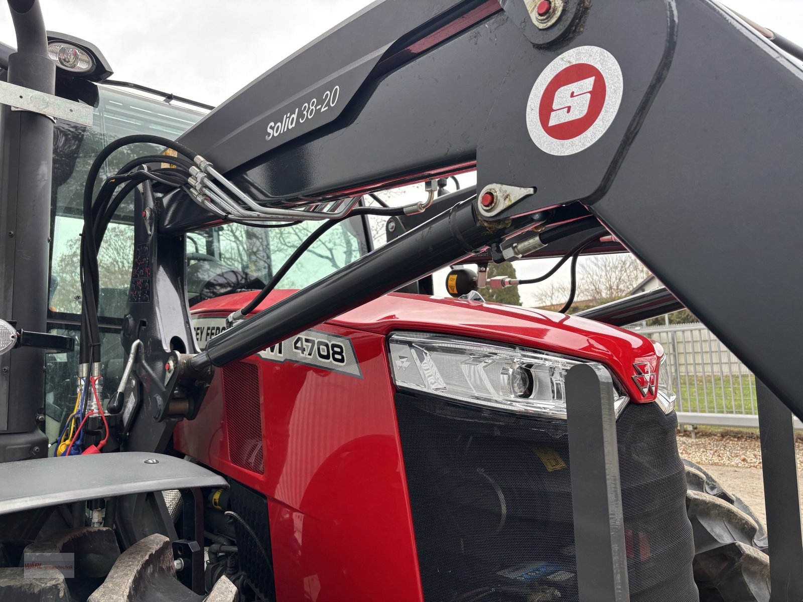 Traktor des Typs Massey Ferguson 4708, Gebrauchtmaschine in Mitterscheyern (Bild 5)