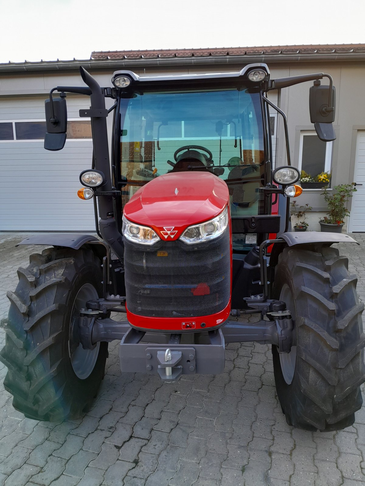 Traktor του τύπου Massey Ferguson 4708, Neumaschine σε Bayern - Dietersheim (Φωτογραφία 5)