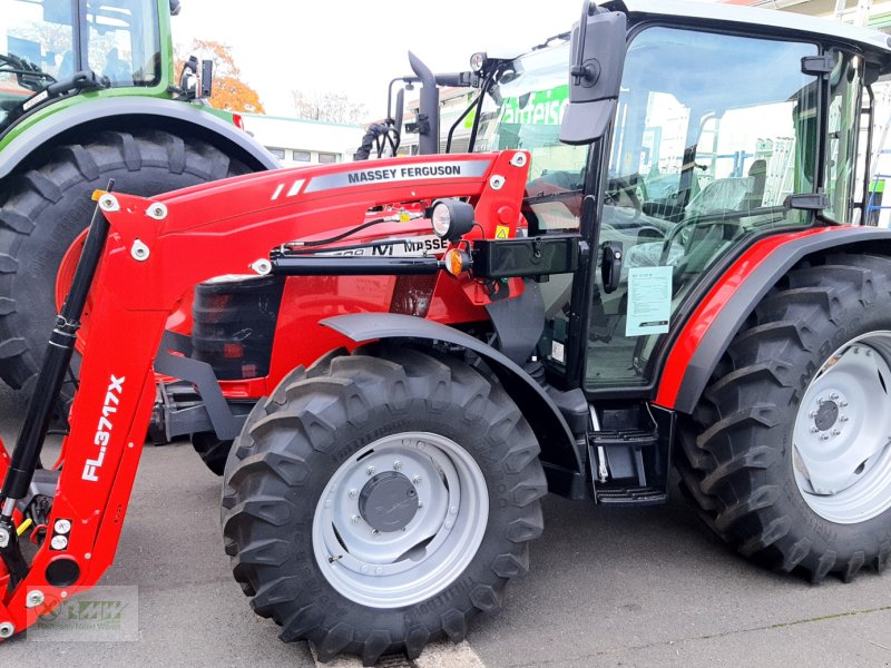 Traktor typu Massey Ferguson 4709, Neumaschine v Erbendorf