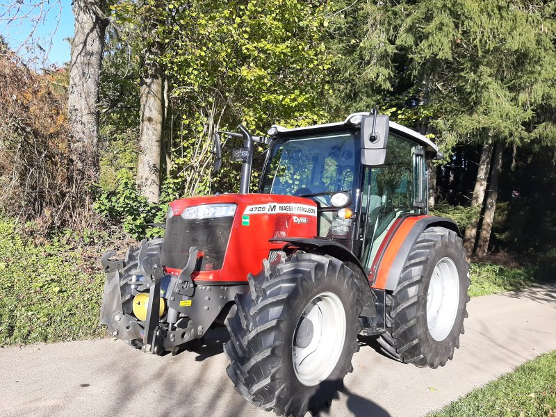 Traktor от тип Massey Ferguson 4709, Gebrauchtmaschine в Argenbühl (Снимка 1)