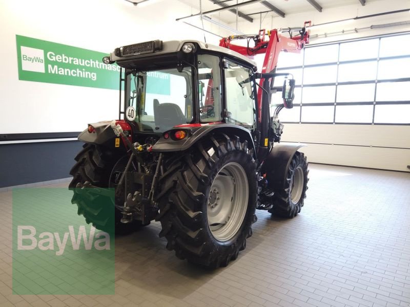 Traktor van het type Massey Ferguson 4709M DYNA-2, Gebrauchtmaschine in Manching (Foto 5)