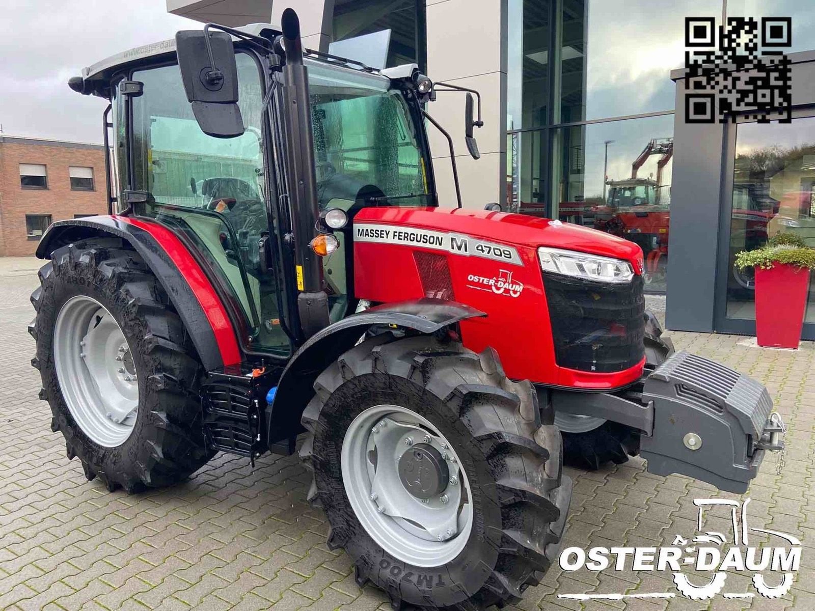 Traktor Türe ait Massey Ferguson 4709M, Neumaschine içinde Kaisersesch (resim 1)