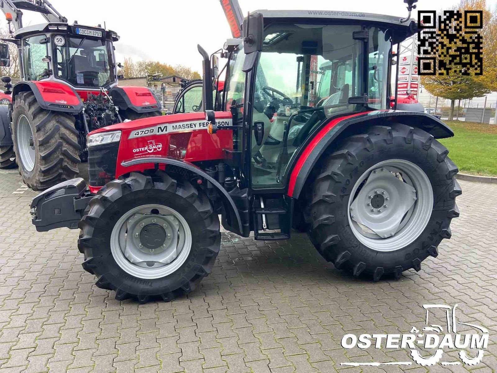 Traktor Türe ait Massey Ferguson 4709M, Neumaschine içinde Kaisersesch (resim 2)