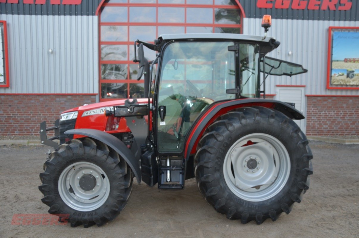 Traktor des Typs Massey Ferguson 4710 M Cab Essential, Neumaschine in Suhlendorf (Bild 1)