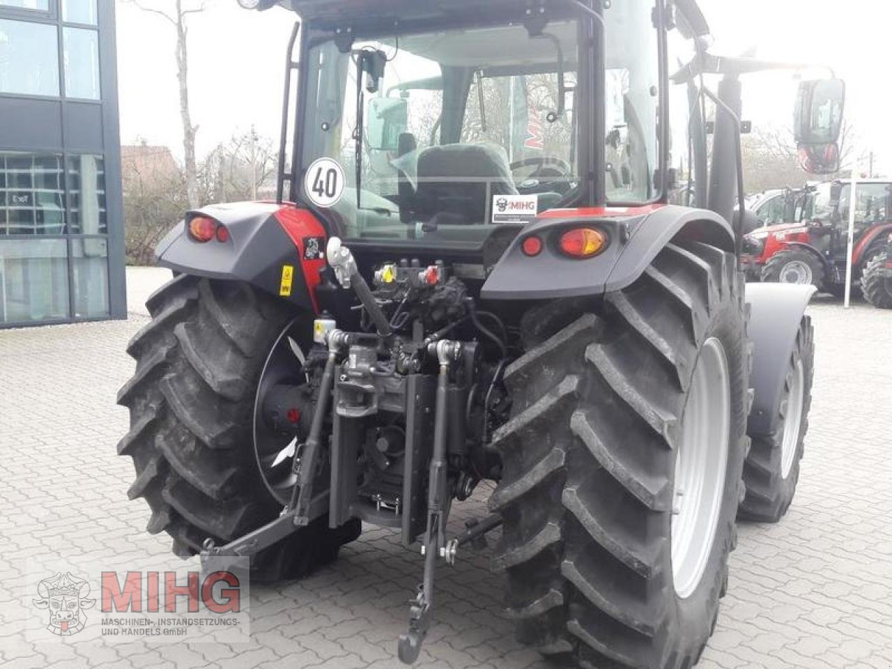 Traktor типа Massey Ferguson 4710 M DYNA2 GLOBAL SERIES, Neumaschine в Dummerstorf OT Petschow (Фотография 4)