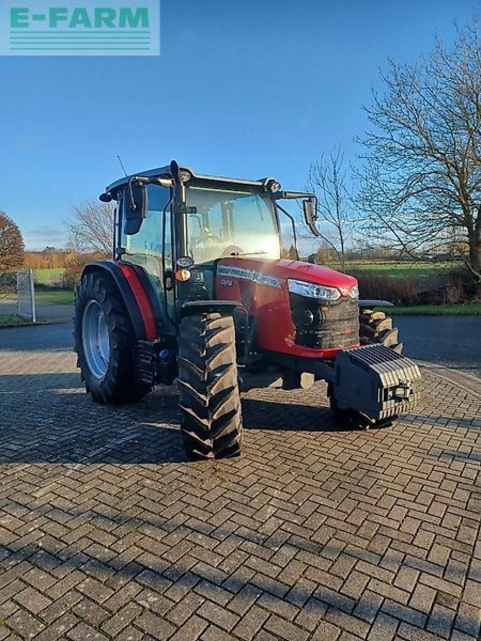 Traktor typu Massey Ferguson 4710m dyna-2, Gebrauchtmaschine v STAPEL (Obrázek 2)