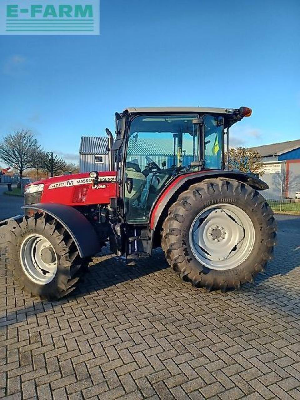 Traktor typu Massey Ferguson 4710m dyna-2, Gebrauchtmaschine v STAPEL (Obrázek 4)