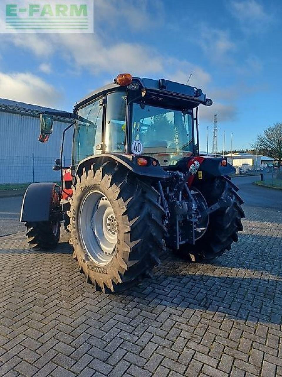 Traktor za tip Massey Ferguson 4710m dyna-2, Gebrauchtmaschine u STAPEL (Slika 5)