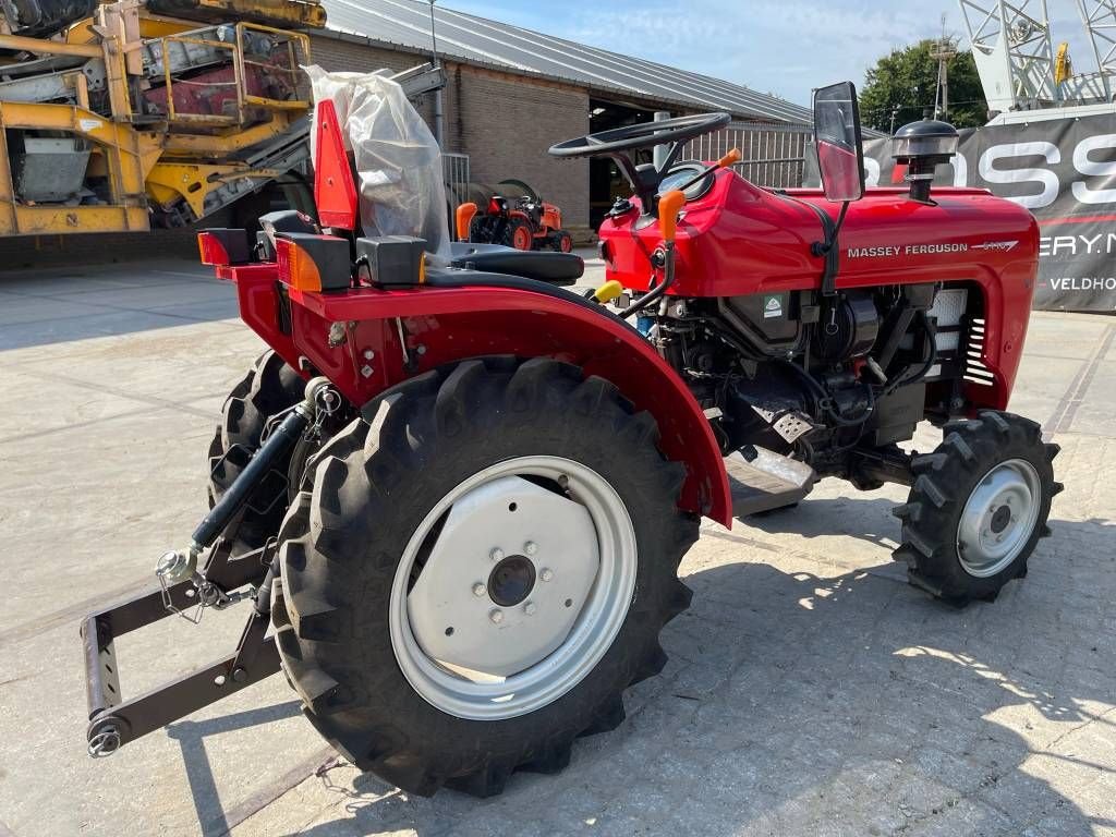 Traktor Türe ait Massey Ferguson 5118 - 11hp New / Unused, Gebrauchtmaschine içinde Veldhoven (resim 4)