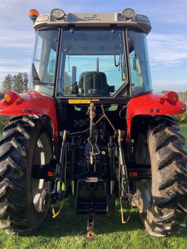 Traktor del tipo Massey Ferguson 5425 KUN 1800 timer, Gebrauchtmaschine In Løkken (Immagine 3)