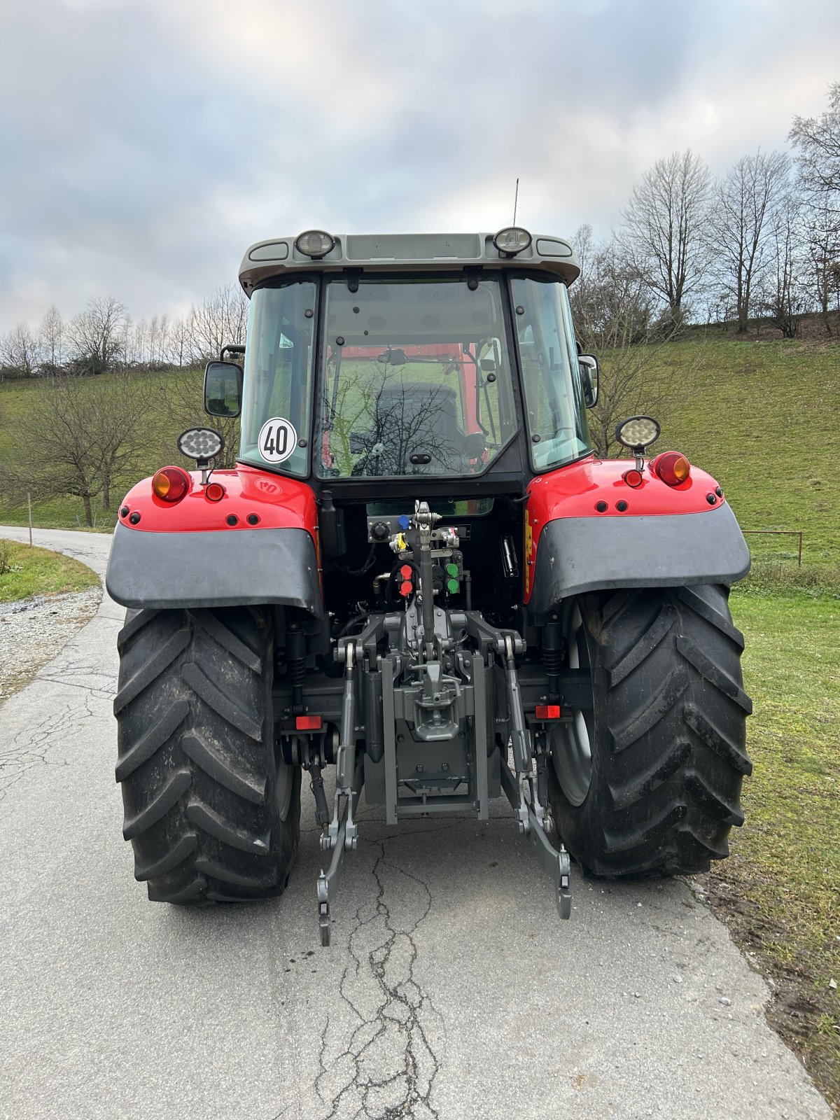 Traktor van het type Massey Ferguson 5425, Gebrauchtmaschine in Bad Griesbach (Foto 8)