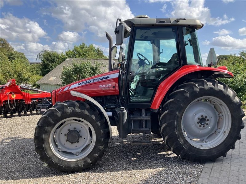 Traktor del tipo Massey Ferguson 5435 Rigtig Velholdt, Gebrauchtmaschine en Svenstrup J