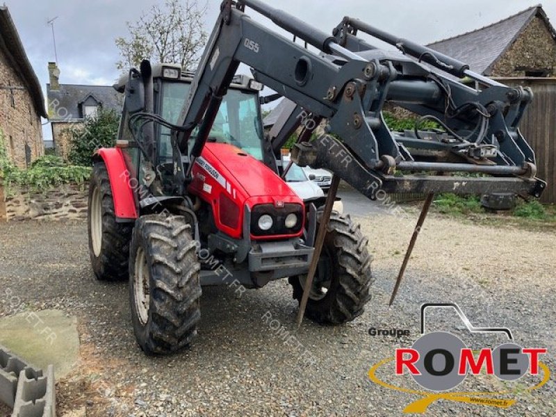 Traktor del tipo Massey Ferguson 5435, Gebrauchtmaschine In Gennes sur glaize (Immagine 2)