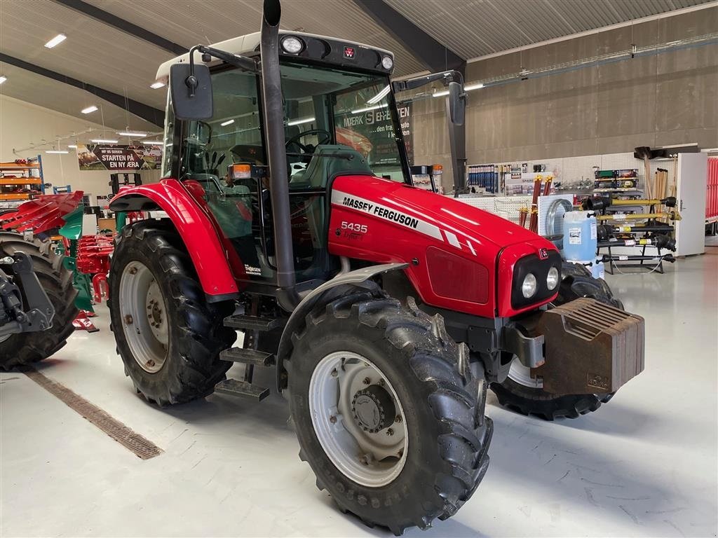 Traktor typu Massey Ferguson 5435, Gebrauchtmaschine w Hjørring (Zdjęcie 2)