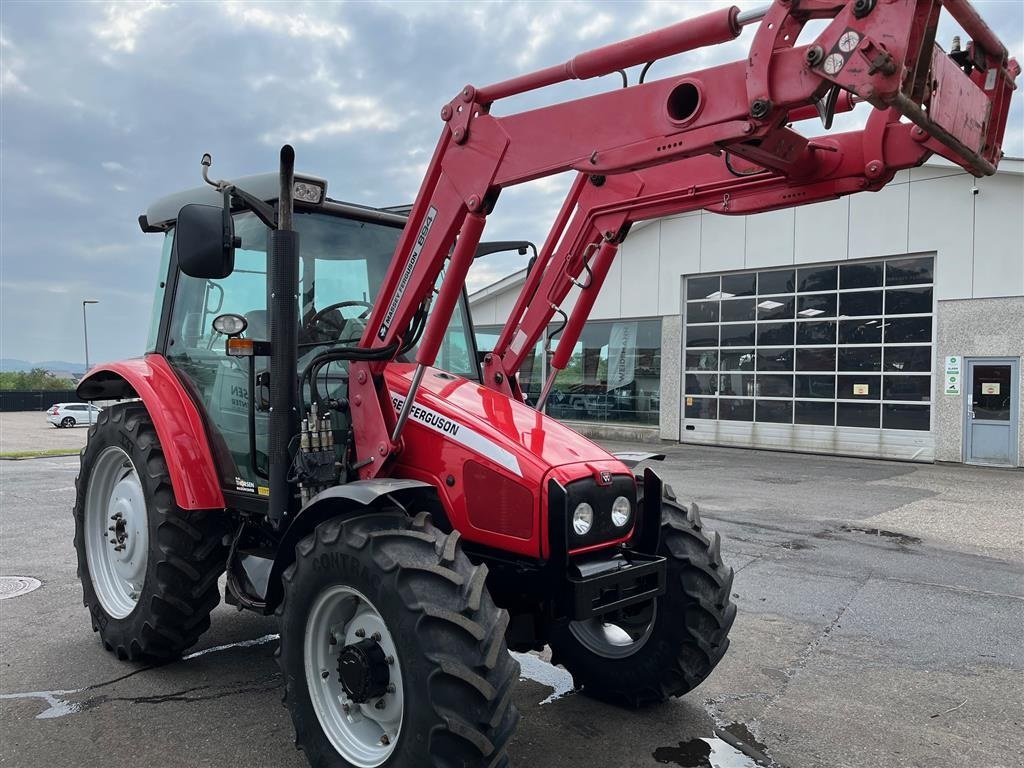 Traktor of the type Massey Ferguson 5445 4WD Med frontlæsser, Gebrauchtmaschine in Støvring (Picture 2)