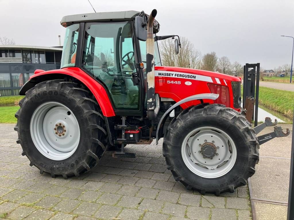 Traktor του τύπου Massey Ferguson 5445 DYNA 4, Gebrauchtmaschine σε Easterein (Φωτογραφία 4)