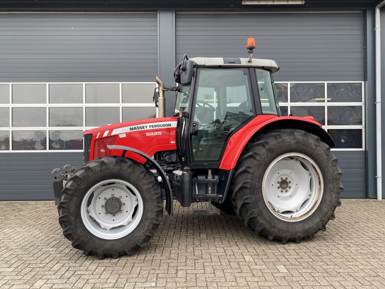 Traktor a típus Massey Ferguson 5445 Dyna-4, Gebrauchtmaschine ekkor: Achterveld (Kép 5)