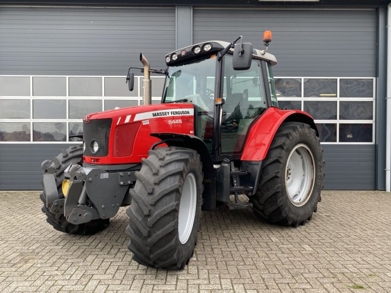 Traktor del tipo Massey Ferguson 5445 Dyna-4, Gebrauchtmaschine In Achterveld (Immagine 1)