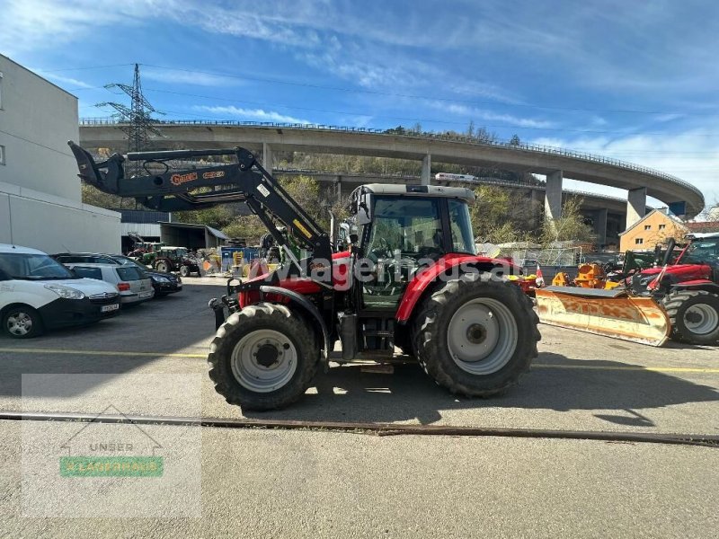 Traktor от тип Massey Ferguson 5445, Gebrauchtmaschine в Schlitters (Снимка 1)