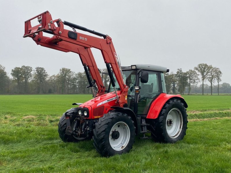 Traktor tipa Massey Ferguson 5445, Gebrauchtmaschine u Winterswijk - Huppel (Slika 1)