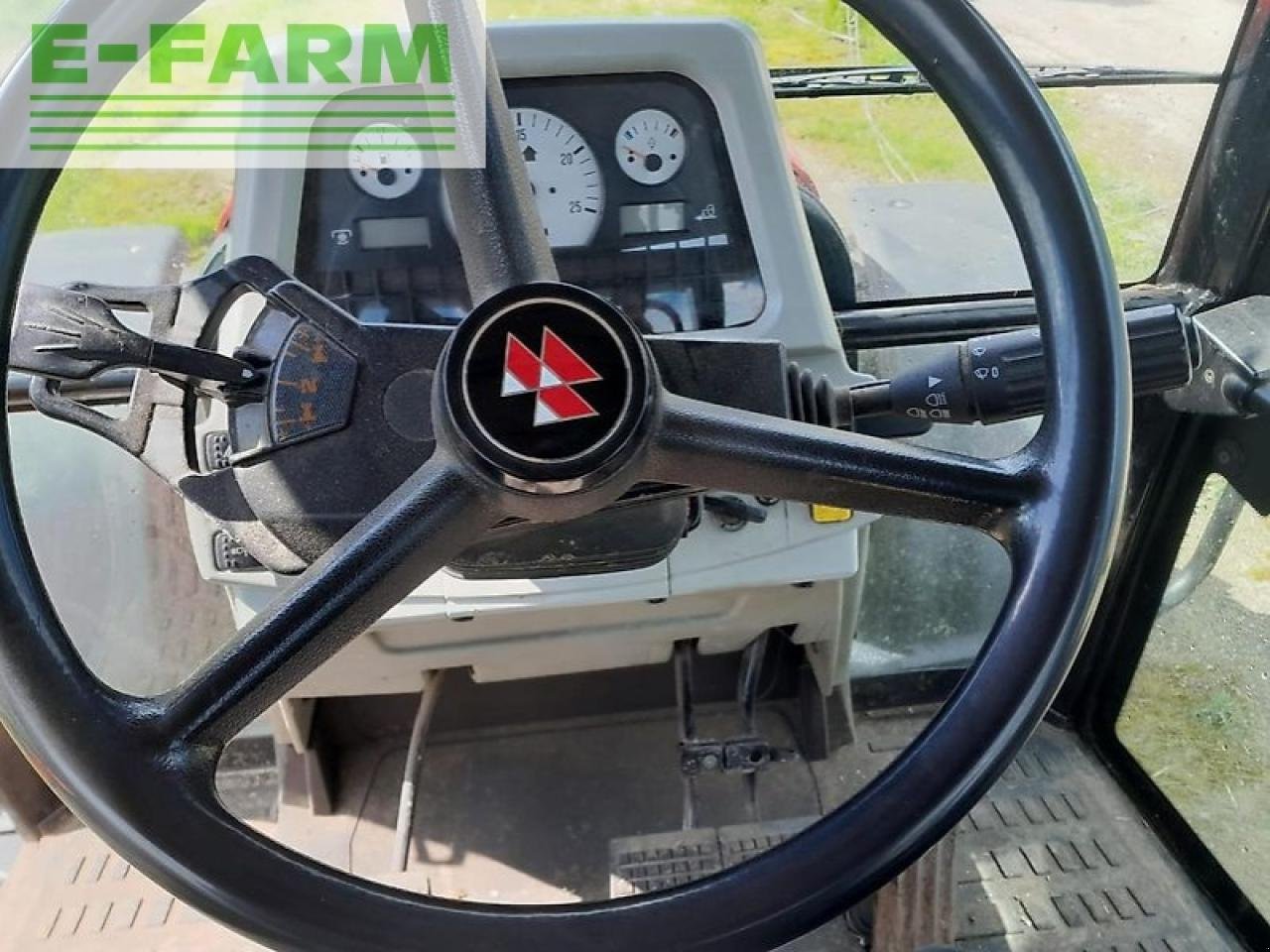 Traktor typu Massey Ferguson 5455 dyna-4, Gebrauchtmaschine w STAPEL (Zdjęcie 15)