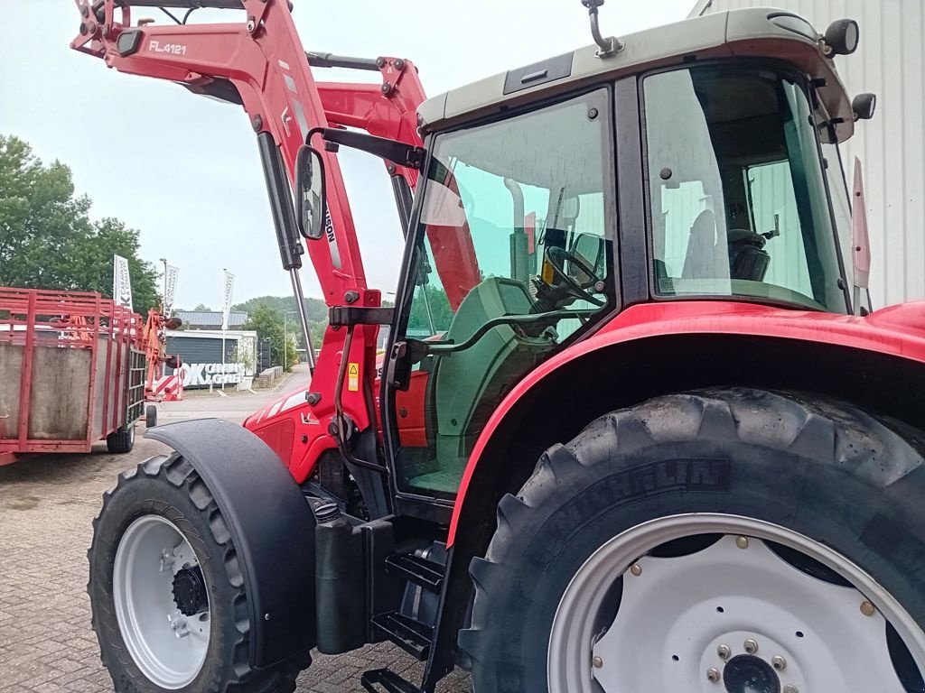 Traktor του τύπου Massey Ferguson 5455 DYNA-4, Neumaschine σε MARIENHEEM (Φωτογραφία 4)