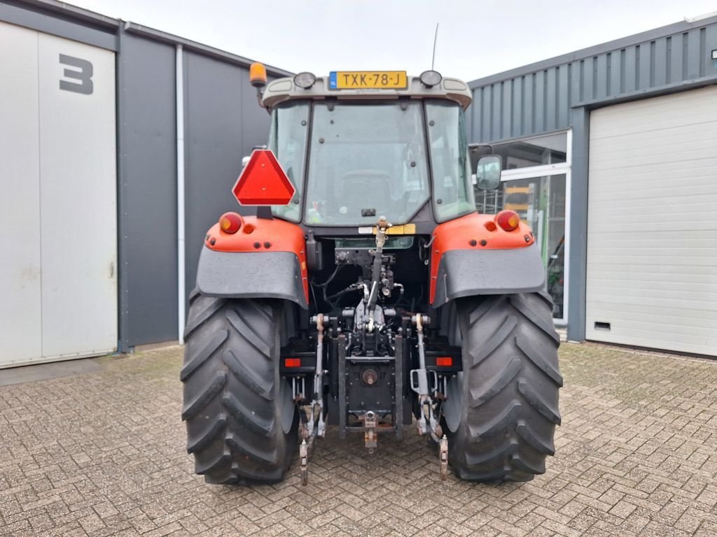 Traktor van het type Massey Ferguson 5455 DYNA-4, Gebrauchtmaschine in MARIENHEEM (Foto 5)