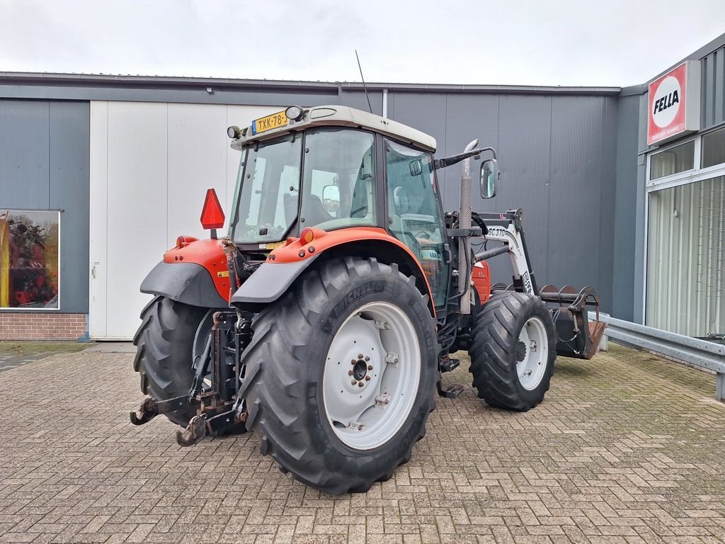 Traktor des Typs Massey Ferguson 5455 DYNA-4, Gebrauchtmaschine in MARIENHEEM (Bild 7)