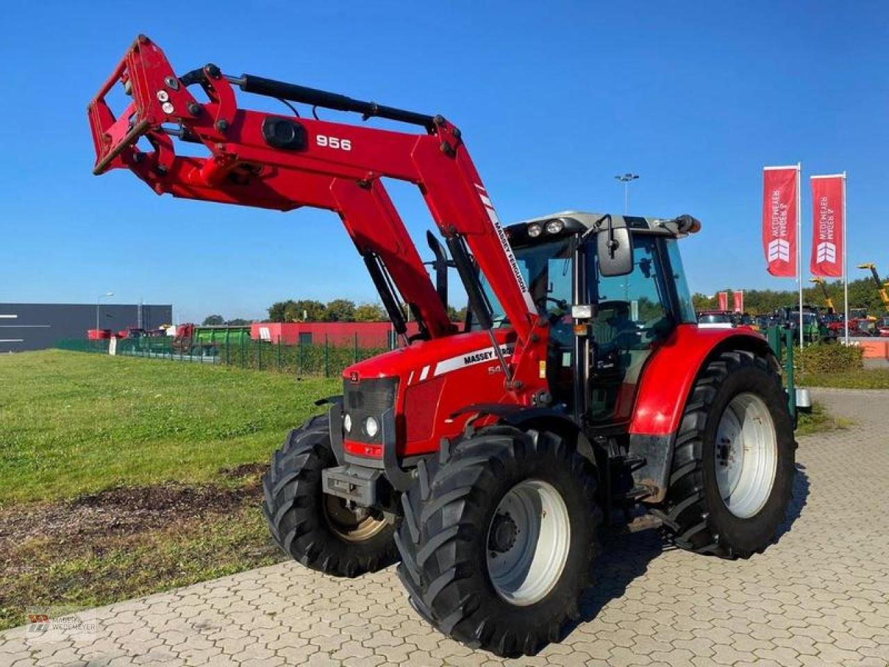 Traktor typu Massey Ferguson 5455 MIT FRONTALDER, Gebrauchtmaschine w Oyten (Zdjęcie 1)