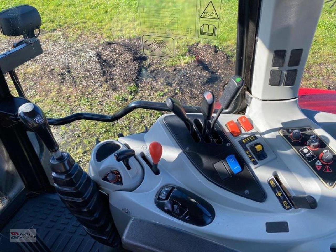 Traktor of the type Massey Ferguson 5455 MIT FRONTALDER, Gebrauchtmaschine in Oyten (Picture 8)