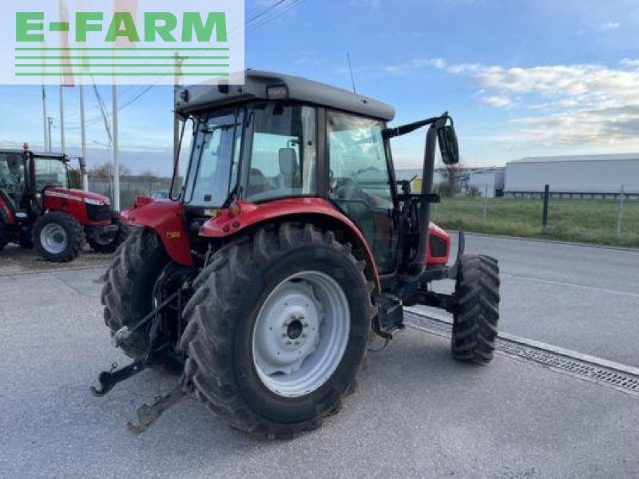 Traktor van het type Massey Ferguson 5455, Gebrauchtmaschine in MARLENHEIM (Foto 4)