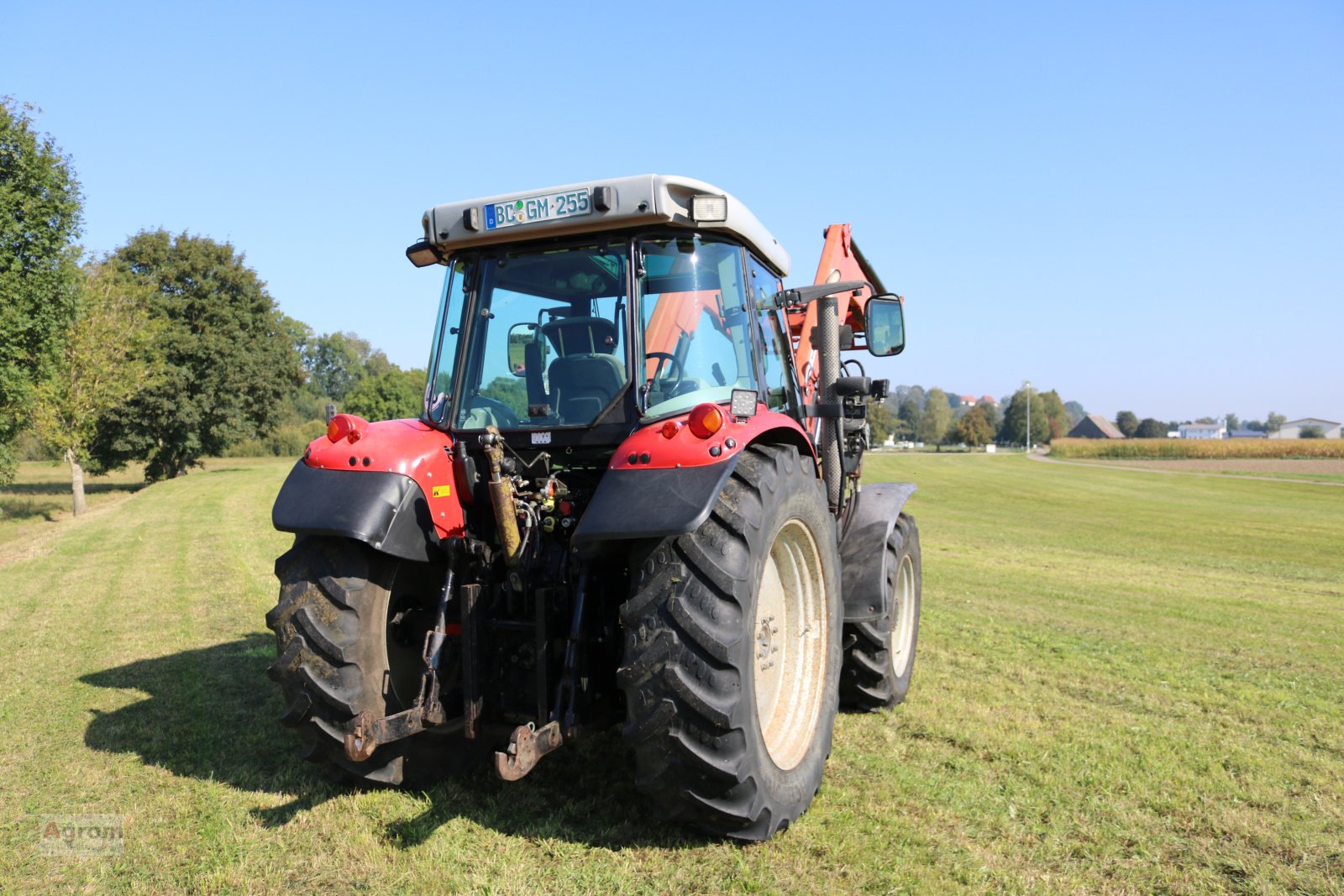 Traktor Türe ait Massey Ferguson 5455, Gebrauchtmaschine içinde Herbertingen (resim 7)