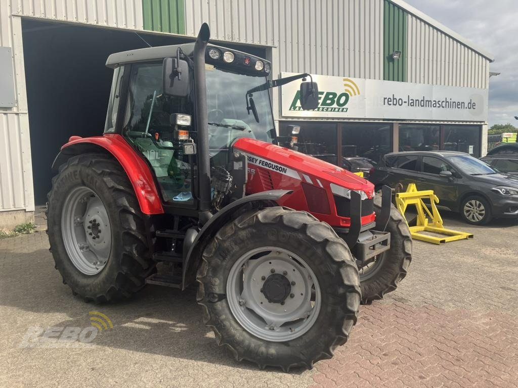 Traktor des Typs Massey Ferguson 5455, Gebrauchtmaschine in Albersdorf (Bild 1)