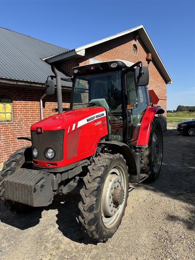 Traktor типа Massey Ferguson 5460, Gebrauchtmaschine в Rødding (Фотография 1)