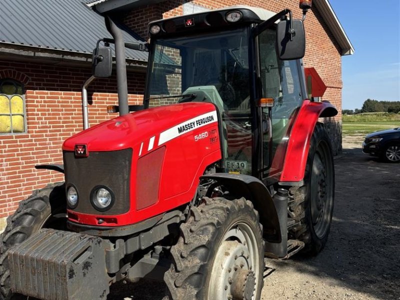 Traktor от тип Massey Ferguson 5460, Gebrauchtmaschine в Rødding