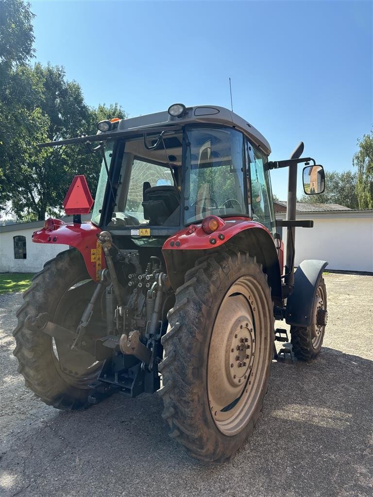 Traktor Türe ait Massey Ferguson 5460, Gebrauchtmaschine içinde Rødding (resim 2)