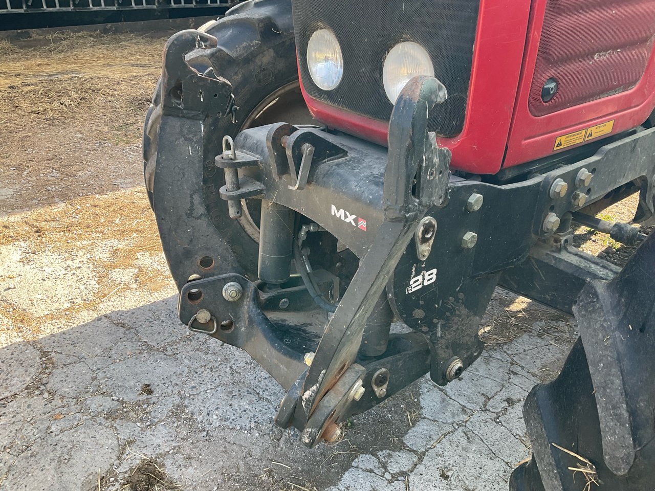 Traktor van het type Massey Ferguson 5460, Gebrauchtmaschine in MORLHON LE HAUT (Foto 8)