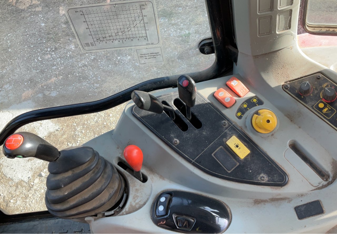 Traktor van het type Massey Ferguson 5460, Gebrauchtmaschine in MORLHON LE HAUT (Foto 11)